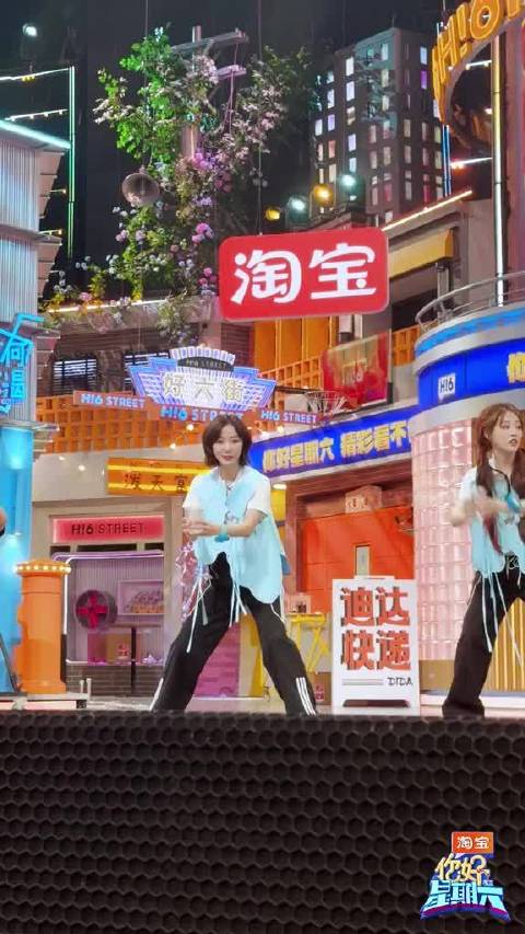 当乘风的姐姐们@谢娜 我是真的谢娜 和@叶童 @王珞丹 @李晟Su