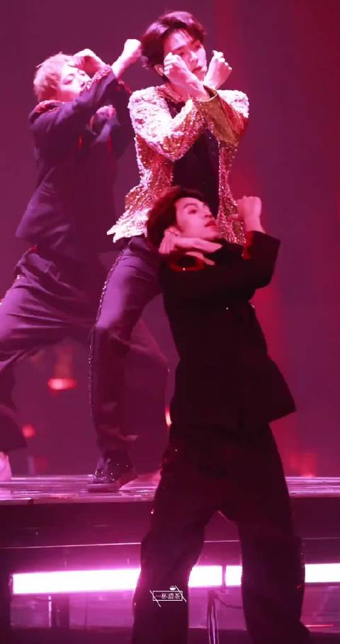 陈立农 姐姐真漂亮