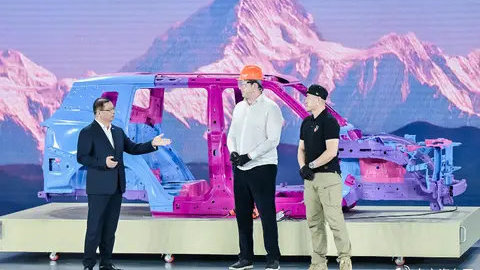 年轻人的第一辆越野方盒子，捷途自由者12.49万起震撼上市