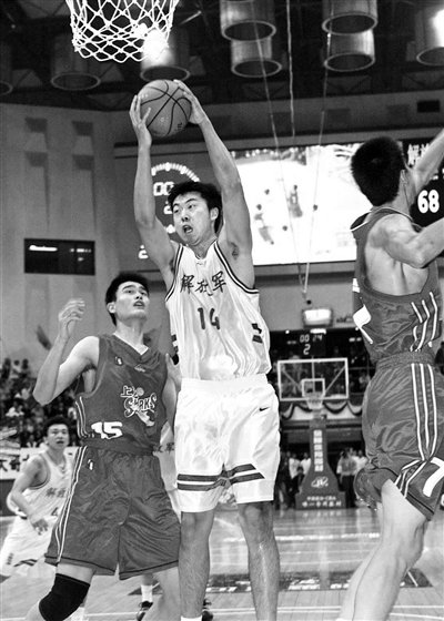 “最后一球由大郅投就好了”