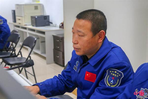 西昌卫星发射中心:学贯十九届六中全会精神,誓夺圆满成功休闲区蓝鸢梦想 - Www.slyday.coM 西昌卫星发射中心:学贯十九届六中全会精神,誓夺圆满成功休闲区蓝鸢梦想 - Www.slyday.coM