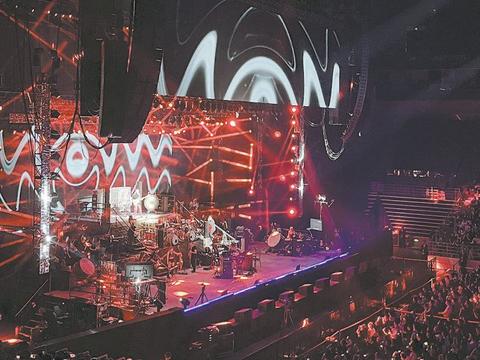 汉斯·季默携乐团亮相北京