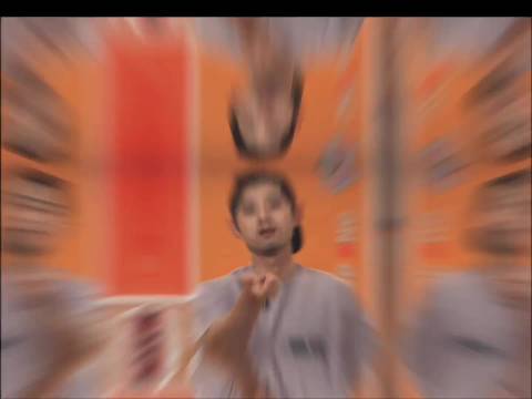 “球不落地，绝不放弃”