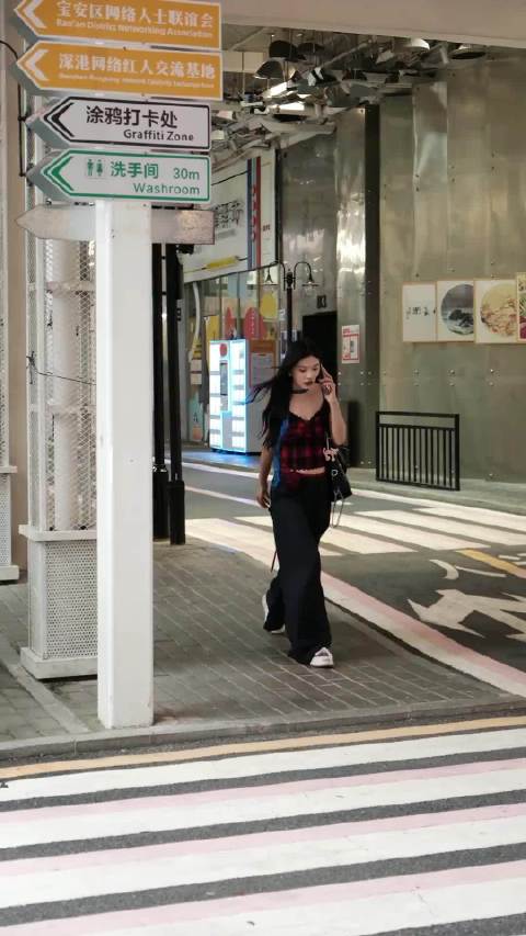 开车？nono，是沉浸式机甲角色扮演！智野风尚