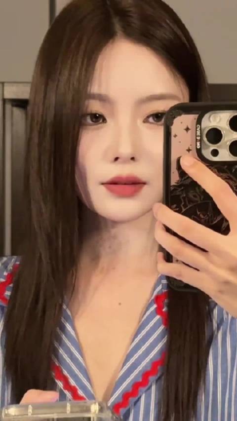 我来交作业了@李莎旻子Leo 当花儿枯萎的时候翻唱挑战 一口气唱完当花儿枯萎的时候