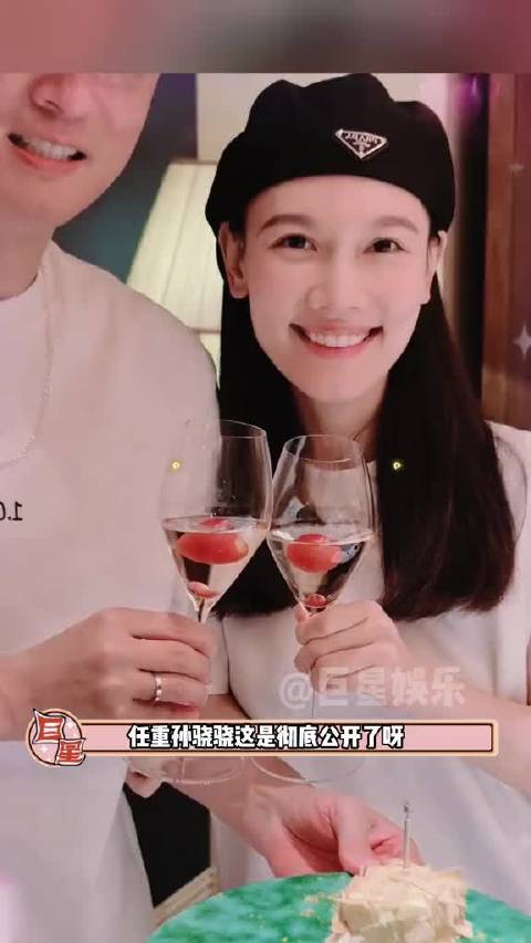任重！继官宣怀二胎后，任重晒结婚纪念日孙骁骁给他写的信，这是彻底公开秀恩爱了呀！