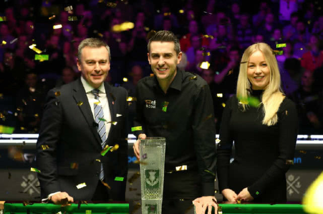 狂轰105-0、83-30,塞尔比单杆7984分,强势冲击第20冠 狂轰105-0、83-30,塞尔比单杆7984分,强势冲击第20冠