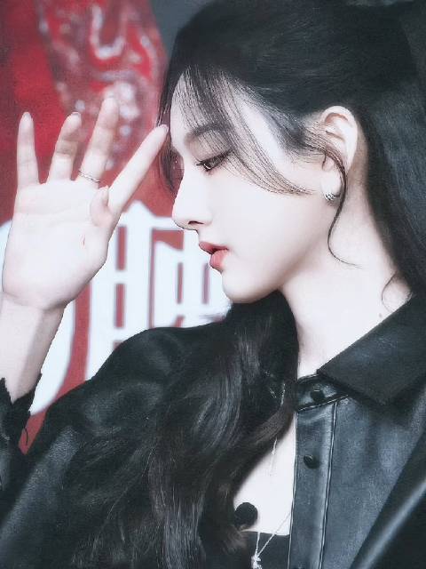 天资是个很残忍的东西_ 折腰扫楼这组真的很美 dy都发了，这边也同步一下吧