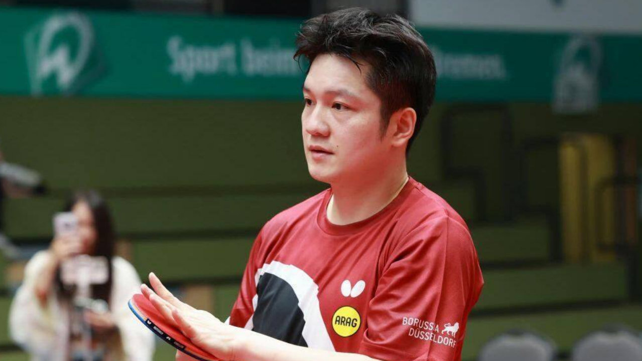 3-0！男乒奥运冠军开门红：樊振东胜名将，对手不久前赢过温瑞博