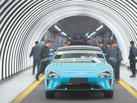 智能、增混将成今年竞争热点