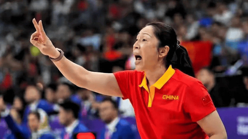 12个月3次下课！郑薇王者归来！奥运下课名帅，再次挂帅出征！