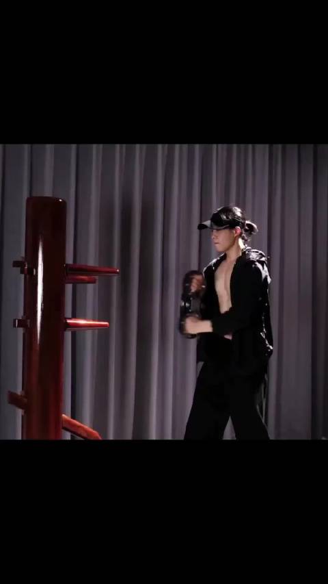 我很久没有听过你打木人桩的声音