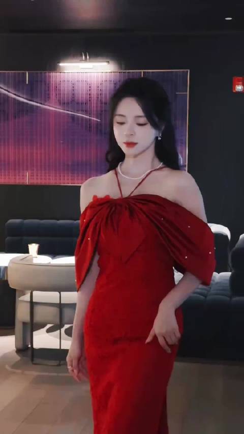 看似漫不经心实则