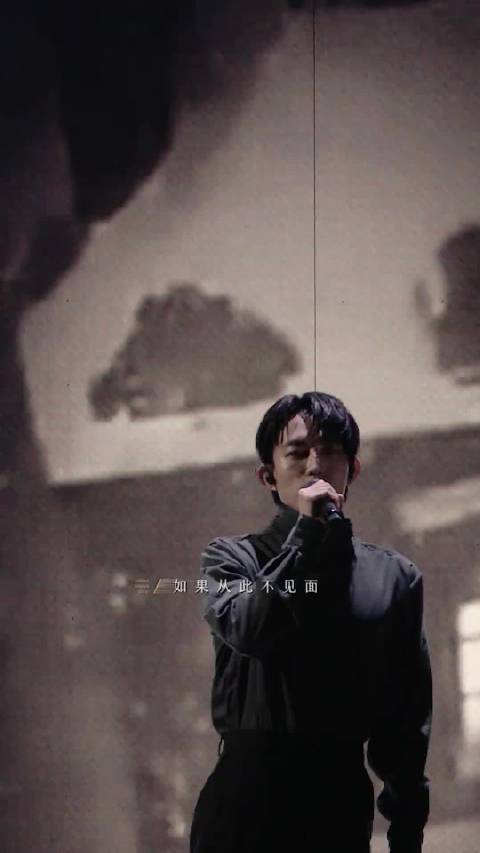 《记念》，想念变成一条线，在时间里面蔓延