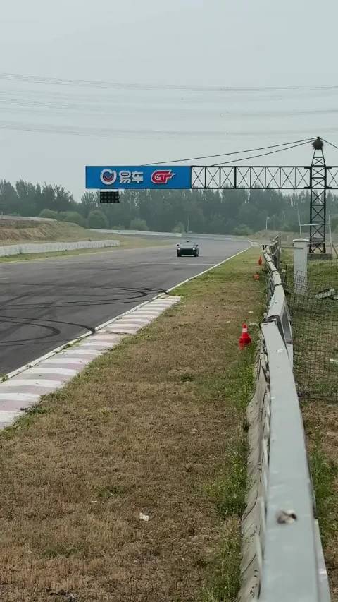 YU7GT 易车金港赛道 漂移