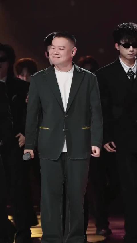 岳云鹏唱歌真的又好听又好玩，满脸都是戏，真视听盛宴！