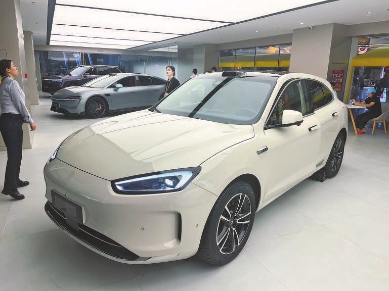 新能源车投保贵问题仍待解