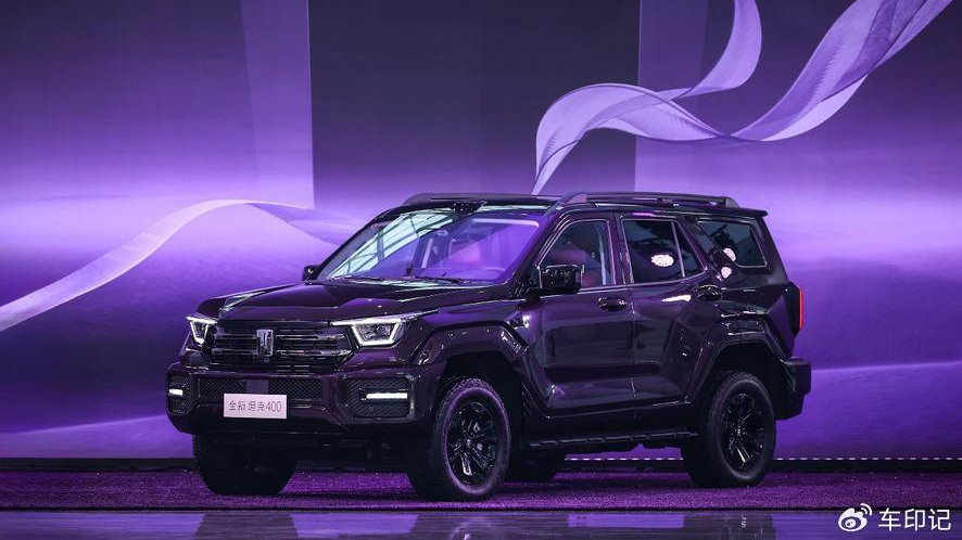潮酷越野SUV 全新坦克400 上市 24.98万起