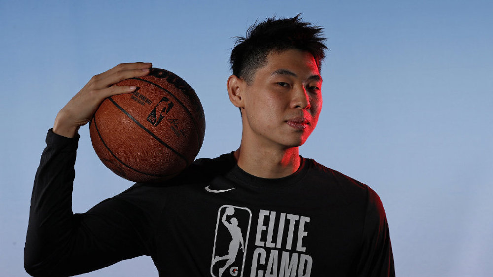 崔永熙：顶着舆论和球迷的双重“光环”，开启自律加速模式