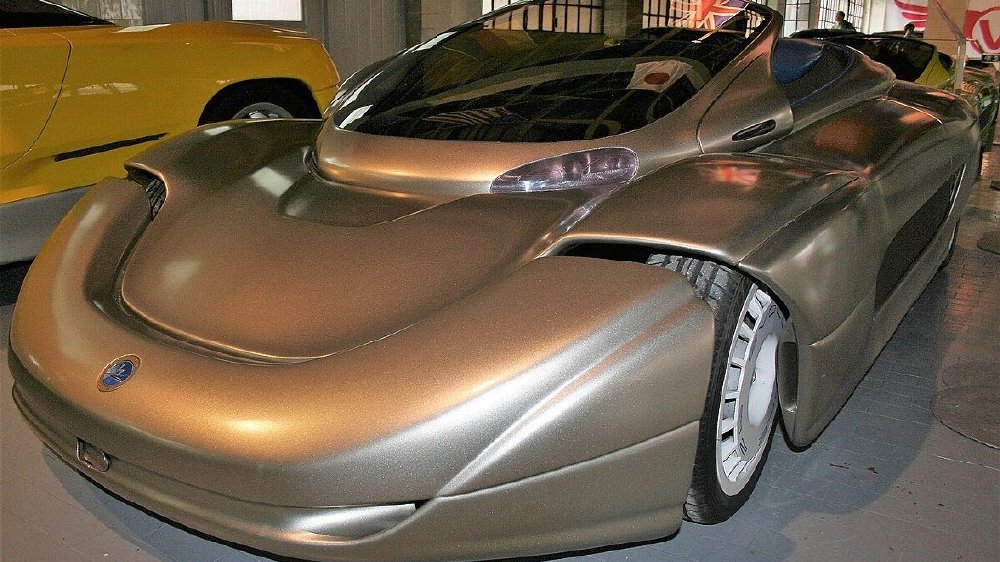 超越时代的电动先锋：博通Blitz概念车