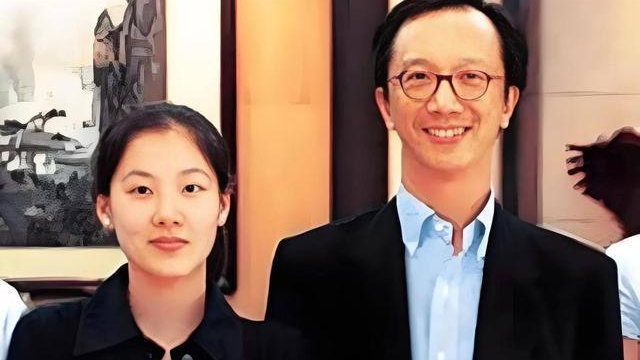 伏明霞婚姻引发争议，老公比她大26岁，勇敢追求幸福人生！