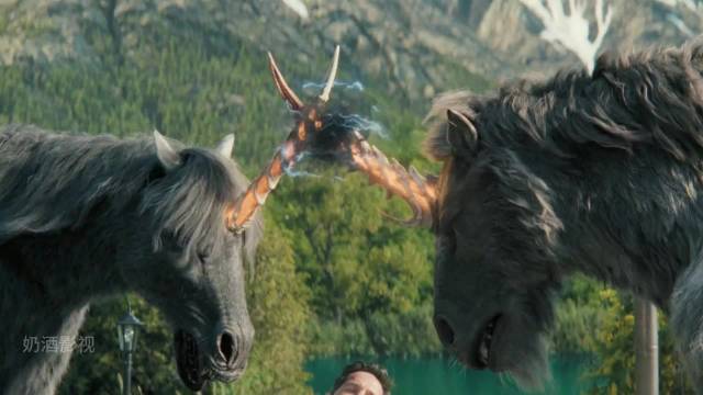 2025由蚁人、星期三和亚当术士主演的奇幻恐怖片《独角兽之死》