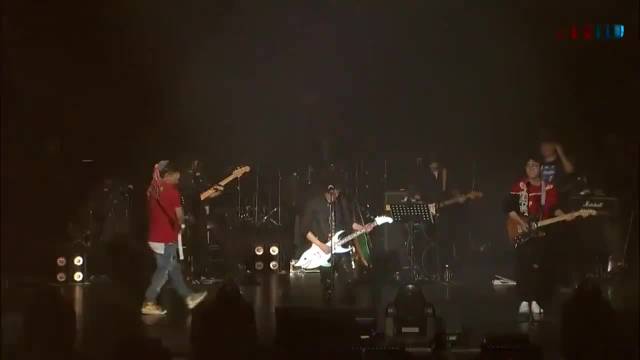 2017年电影《缝纫机乐队》 赵英俊 大鹏 乔木 都选C