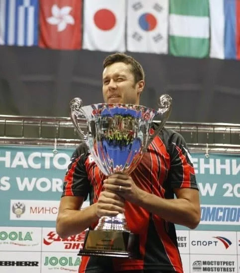 刘国梁老对手曾3夺世界杯冠军,第7次征战奥运,为45岁老将点赞 刘国梁老对手曾3夺世界杯冠军,第7次征战奥运,为45岁老将点赞