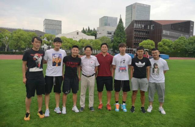 观察:申城女子足坛惊现“四朵金花”,上海海港同济大学女足到底有啥不一样?休闲区蓝鸢梦想 - Www.slyday.coM 观察:申城女子足坛惊现“四朵金花”,上海海港同济大学女足到底有啥不一样?休闲区蓝鸢梦想 - Www.slyday.coM