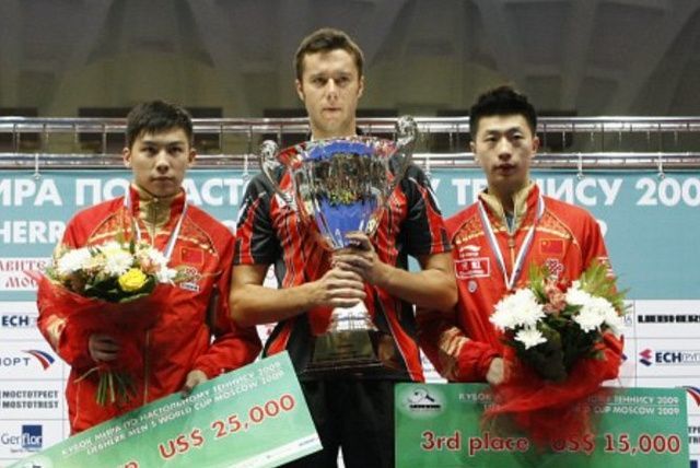 刘国梁老对手曾3夺世界杯冠军,第7次征战奥运,为45岁老将点赞 刘国梁老对手曾3夺世界杯冠军,第7次征战奥运,为45岁老将点赞