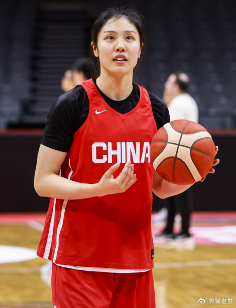 WCBA公布新赛季全明星首发：杨力维当选票王 罗欣棫张茹等国手入选