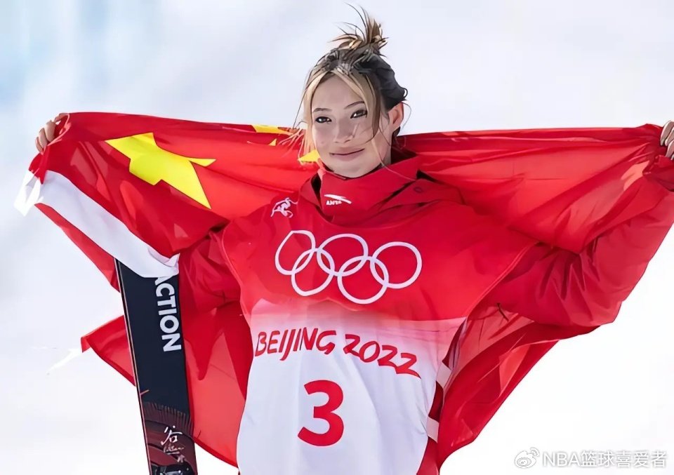 网友力挺谷爱凌：她为中国而战！中国对她很好 批评她的美国人破防了