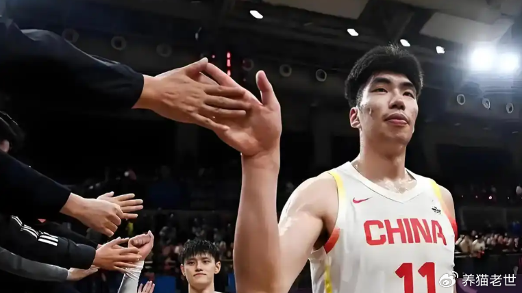 11投9中轰27分12板！男篮天才中锋杀红眼：郭士强该让他回国家队了？