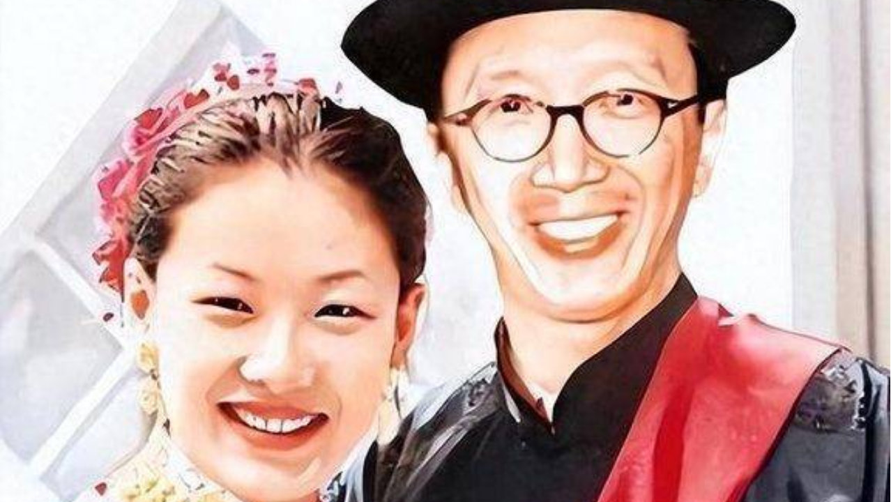 恩爱23年抵不过现实，73岁梁锦松年老色衰，47岁伏明霞仍嫩如少女