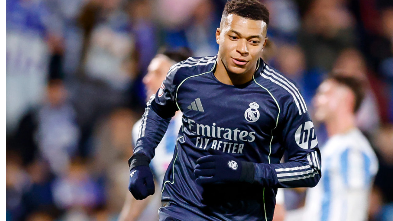 3-2！神锋独造3球 门将压哨神扑 14亿豪门险胜288万弱旅晋级16强