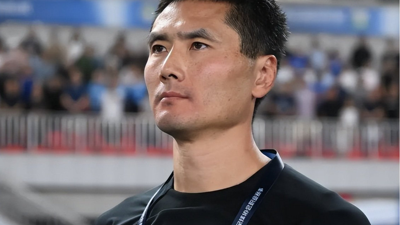 国足阵容大洗牌，韦世豪或遭弃，但有4位功勋老将，邵佳一恐难以割舍