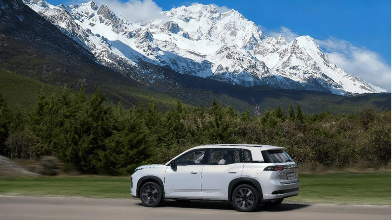 10.28万越级体验，埃安i60马到成功版凭啥成为“全民增程SUV”？