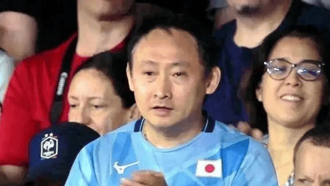 张本美和父亲炮轰王曼昱：对我女儿失态，发球违规，算什么球星！