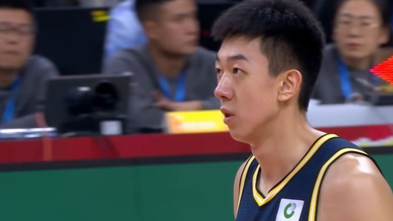宏远速递！又一内线大将离队，新外教全家移居东莞，3人完成续约