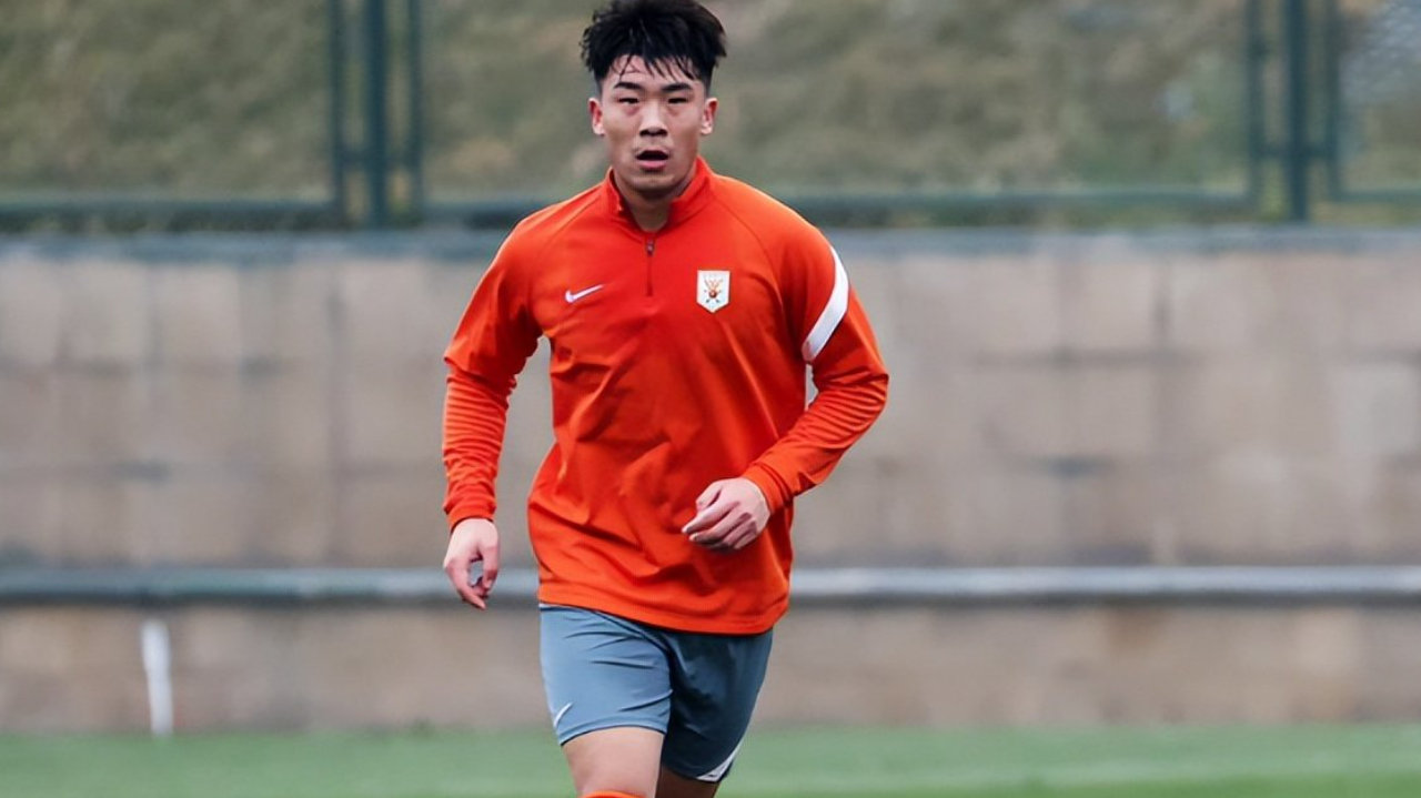 大换血！山东泰山接连清洗4大功勋老将，唯有一人不敢放他离队