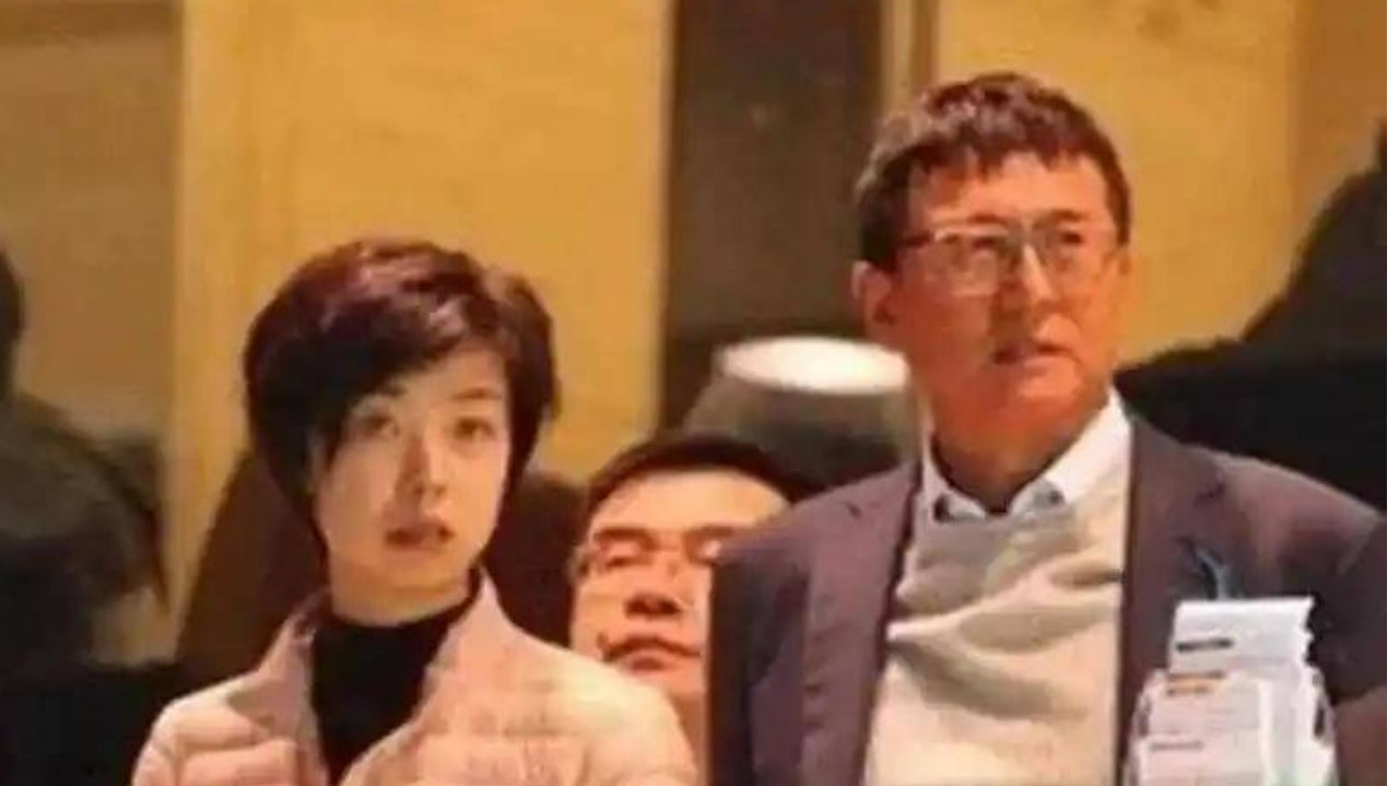 恩爱17年难敌残酷现实，65岁徐威逐渐衰老，45岁张怡宁依然迷人