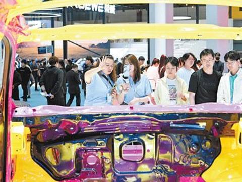 “展”出实力  “展”出信心