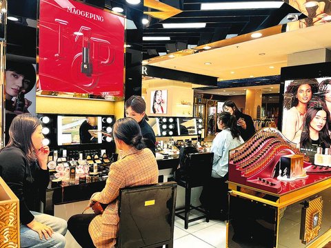 春日延安，消费市场活力涌动