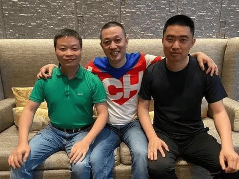 蔚小理座次重排，车圈再无兄弟？ 正观新闻