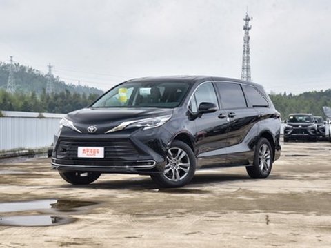 赛那SIENNA试驾，体验极致驾驶乐趣