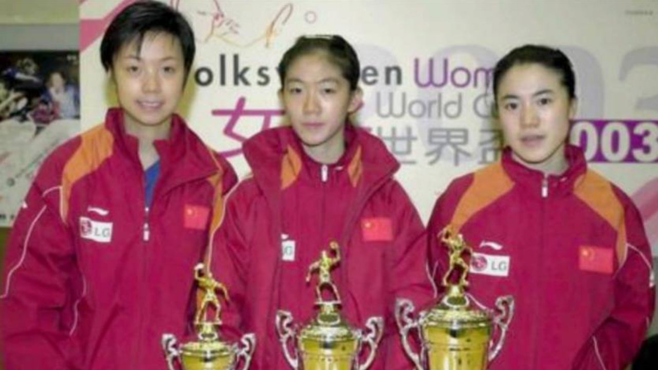 女乒世界冠军牛剑锋：曾击败张怡宁，却嫁给男陪练，如今过得幸福吗？