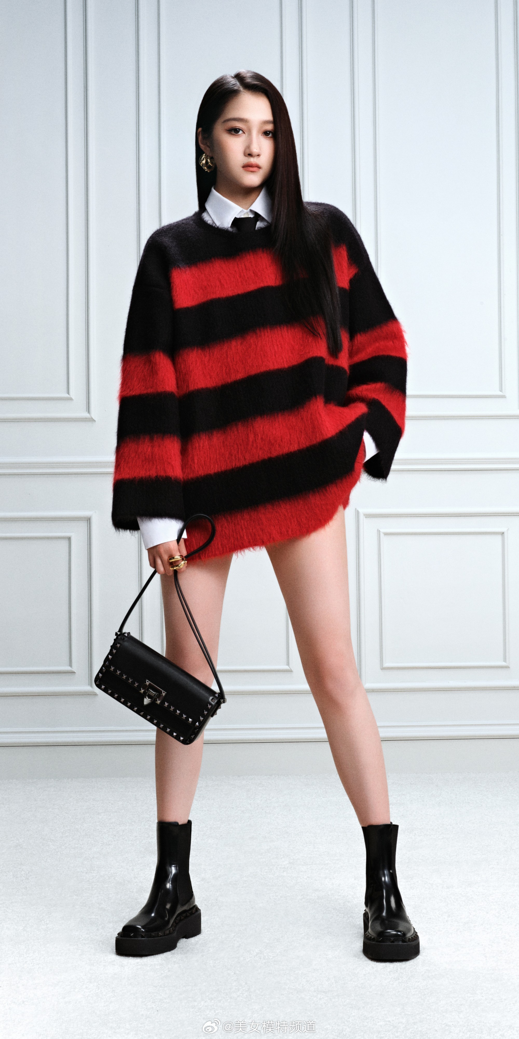 关晓彤超模感美腿写真组图