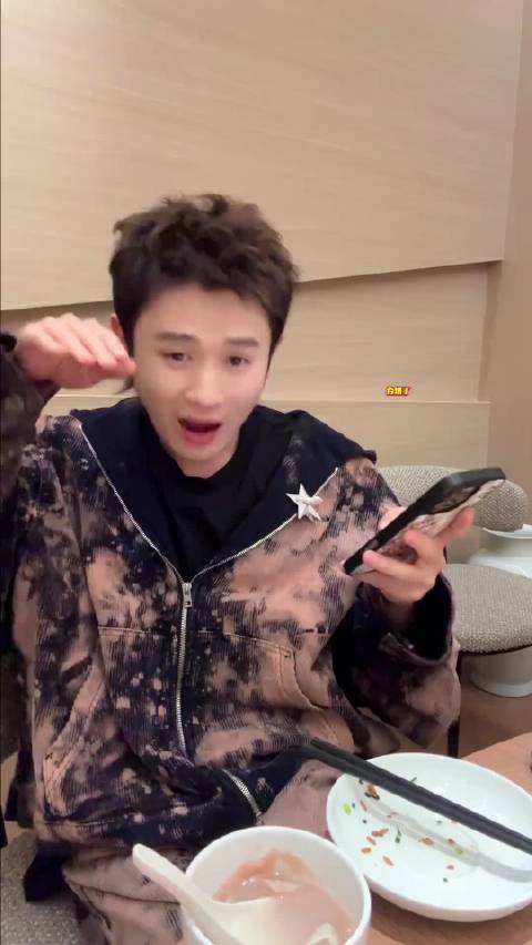 一个东北人竟然被酸菜酸到了