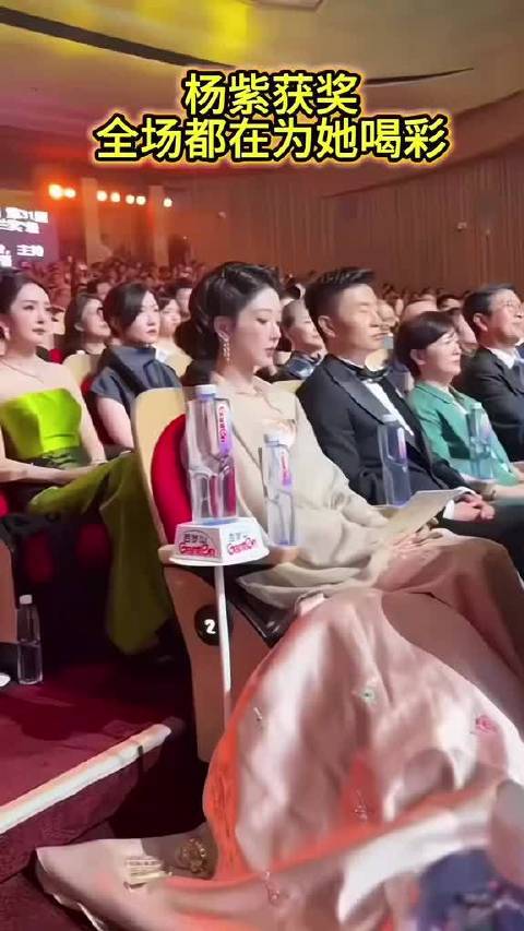 凭实力赢来的全场敬意