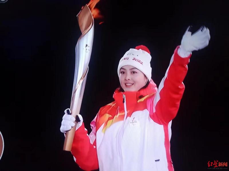 汶川地震中被埋28小时的女孩,成了火炬手休闲区蓝鸢梦想 - Www.slyday.coM 汶川地震中被埋28小时的女孩,成了火炬手休闲区蓝鸢梦想 - Www.slyday.coM